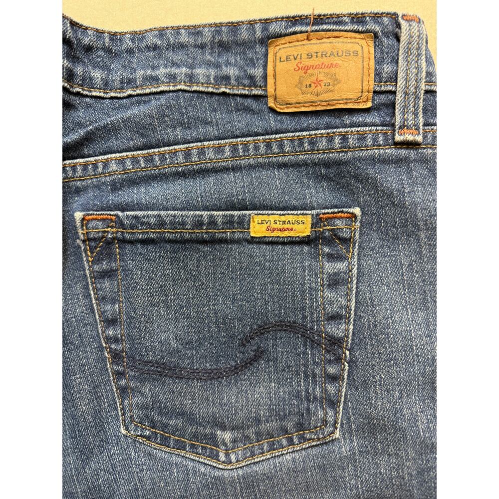 Womens Levi Strauss Signature Mid Rise Bootcut Jeans 12 Short‎ Stretch - Picture 6 of 6